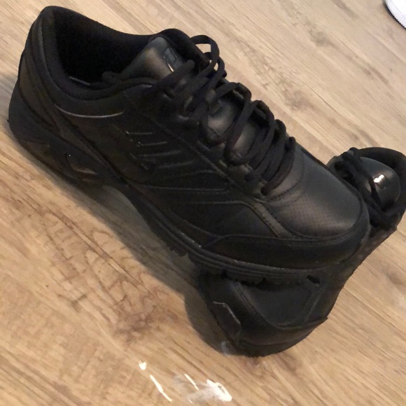 fila work shoe